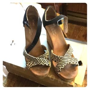 TOMS Strappy Black Woven Cork Wedges